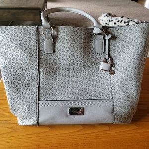 Guess tote bag